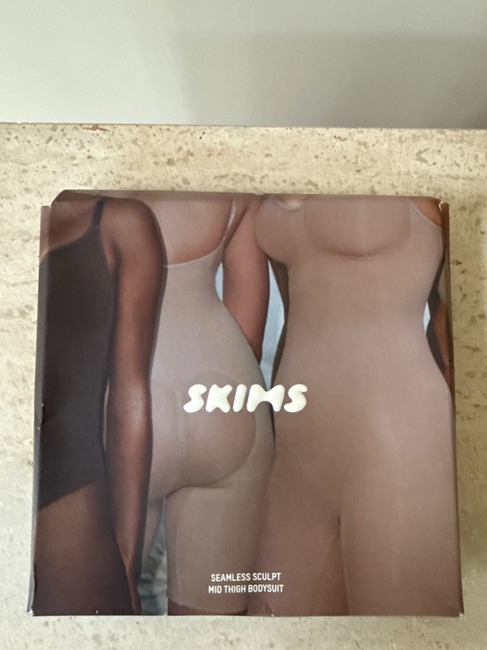 NWT Skims Mid-Thigh Bodysuit